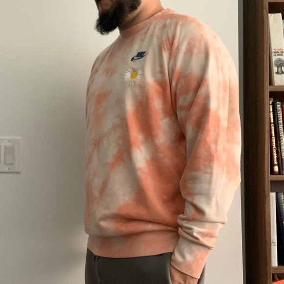 Pink/orange/white tie dye Nike long sleeve sweatshirt size XL - Picture 6 of 6